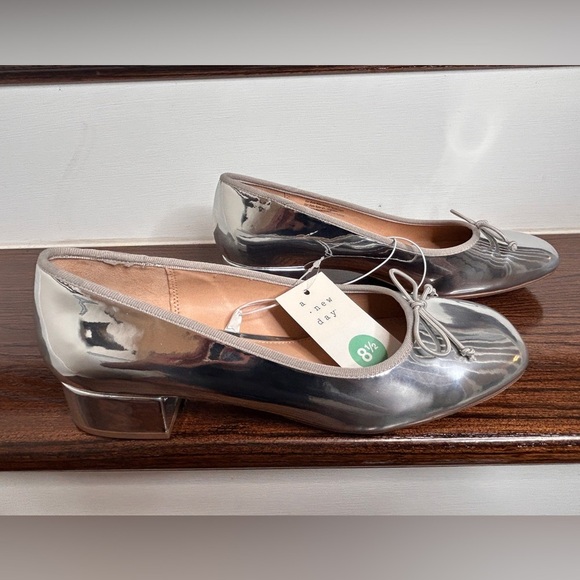 Women’s Silver Joy Ballet Pumps, A New Day, Sz. 8 1/2 - Picture 8 of 9